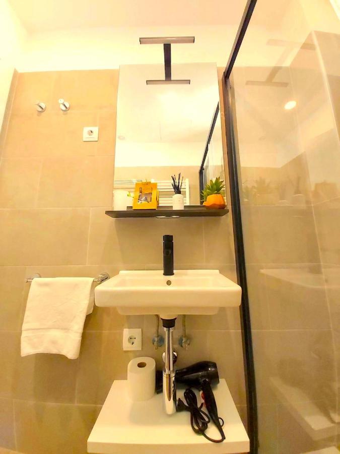 Apartamento Nuevo Y Reformado Al Lado De La Gran Via Madrilena Buitenkant foto